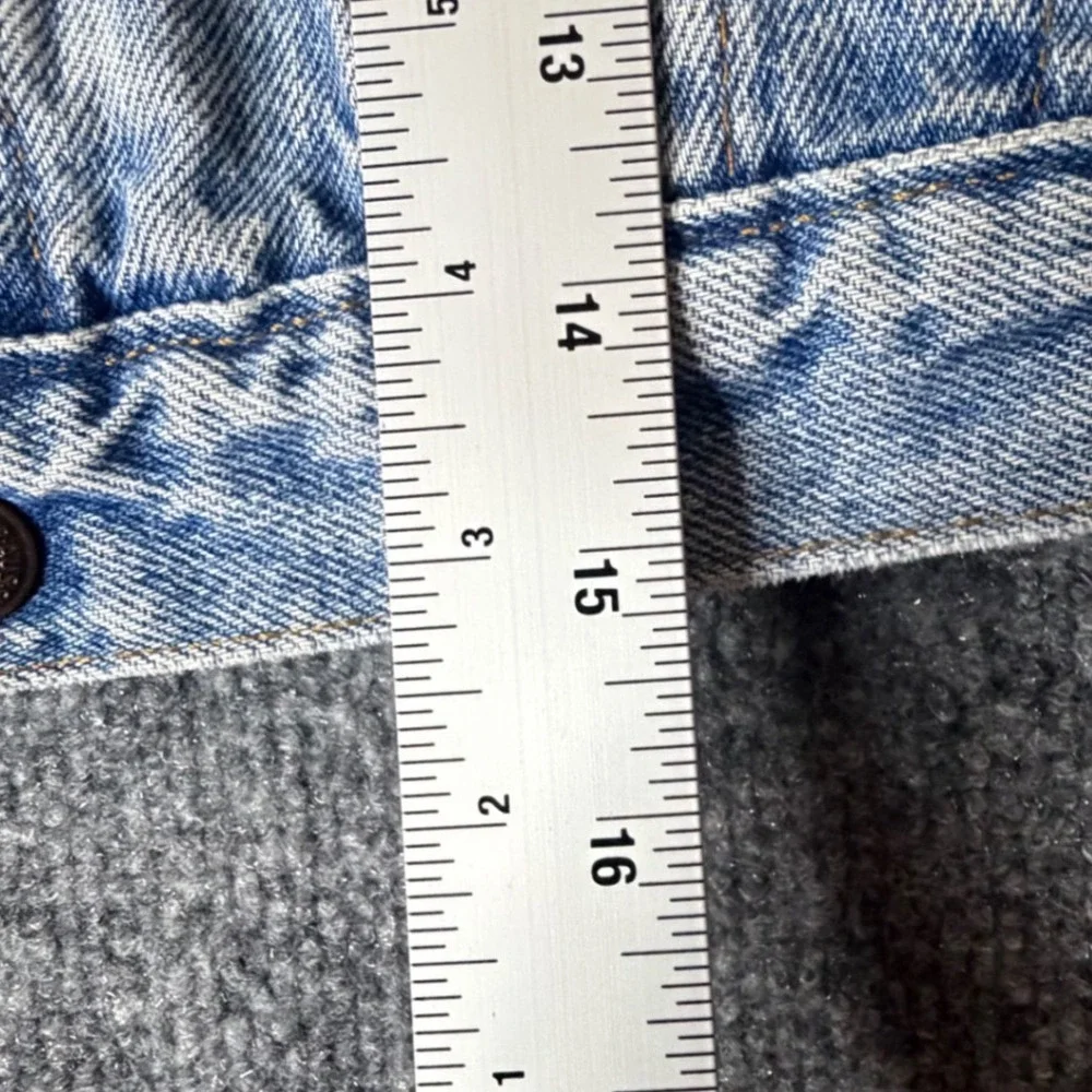 Vintage 90's Levis Denim Trucker Jacket Boys Light Wash Made in USA Size 4